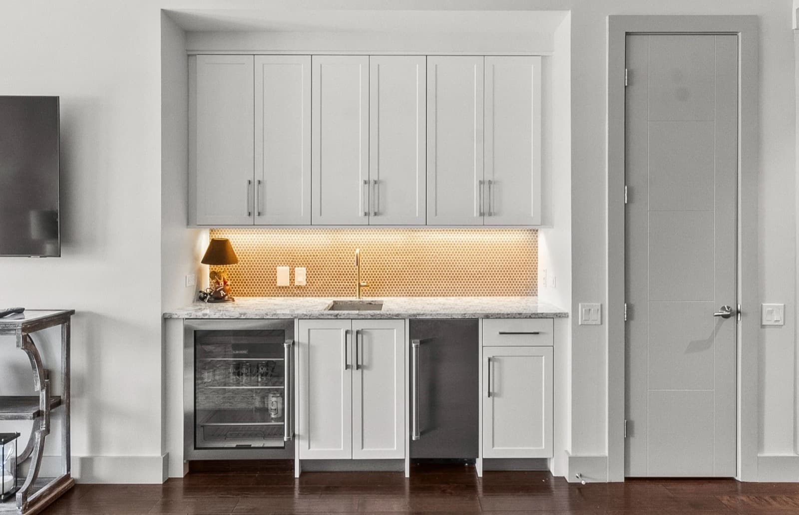 Westgate Residences · Unit 307 photo 4