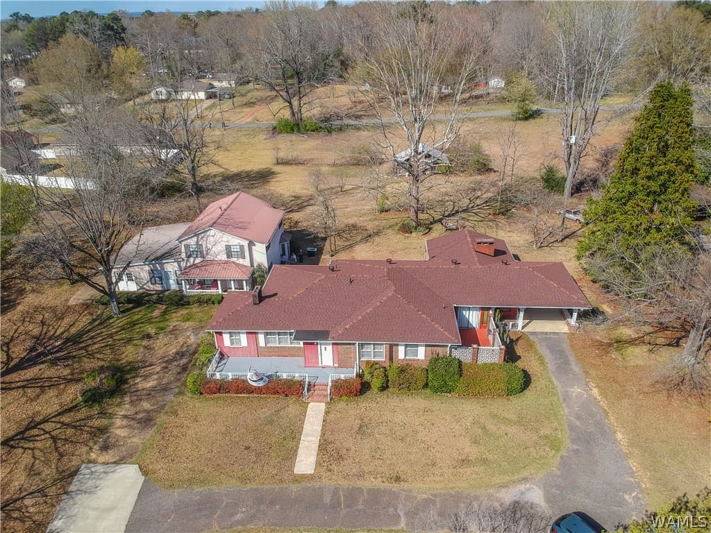 2453 Bankhead Hwy, Winfield, AL 35594