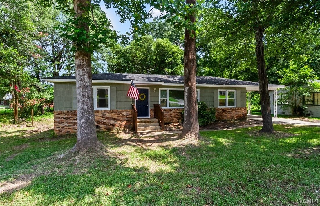 624 James I Harrison Jr Parkway, Tuscaloosa, AL 35405
