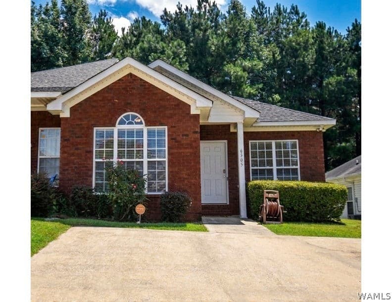 6505 Covington Villas Drive, Tuscaloosa, AL 35405