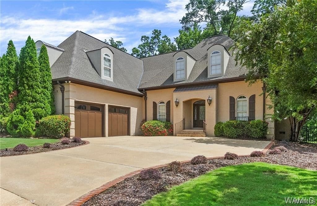 2710 Beacon Hill Parkway, Tuscaloosa, AL 35406
