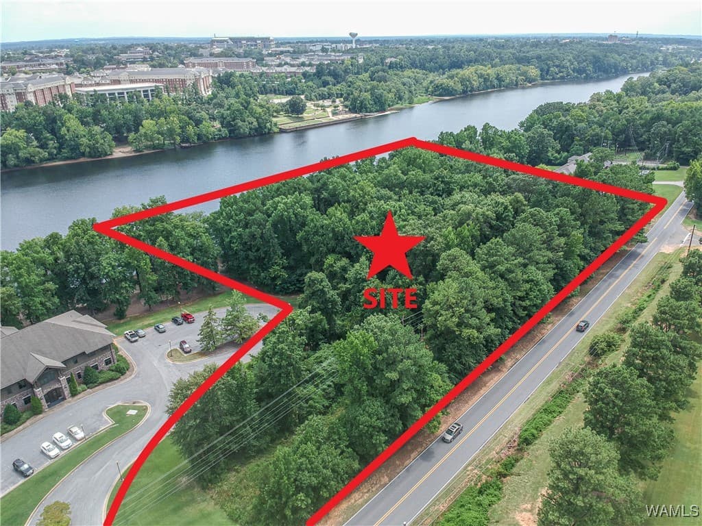 801 Rice Mine Road N, Tuscaloosa, AL 35406