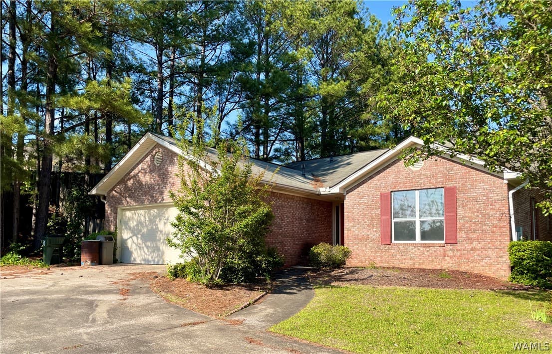 6152 Mistywood Drive, Tuscaloosa, AL 35405