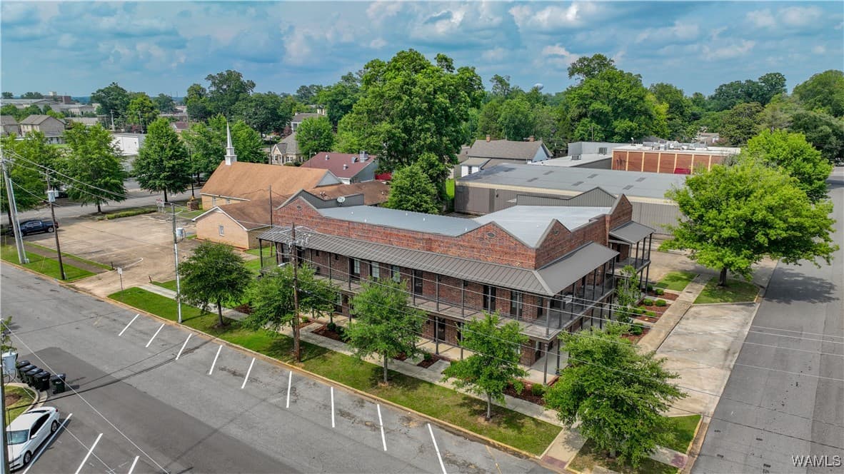 1020 Almon Avenue, Tuscaloosa, AL 35401