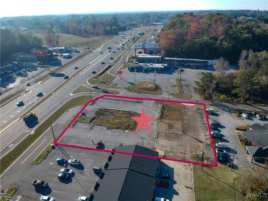 824 McFarland Boulevard, Northport, AL 35476
