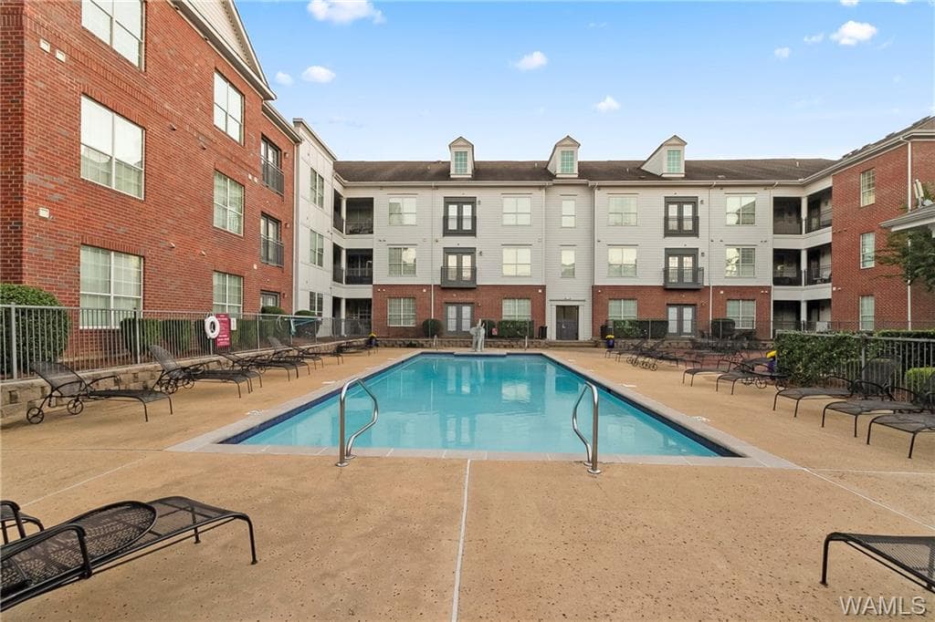Midtown Village Condominiums