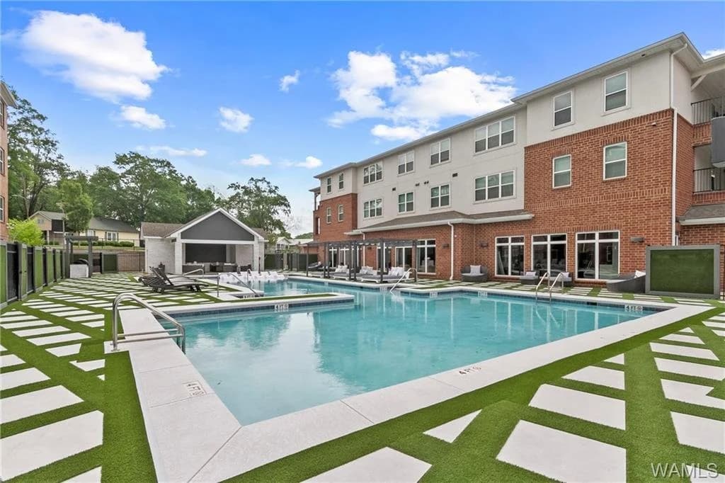 Watercress Condominiums